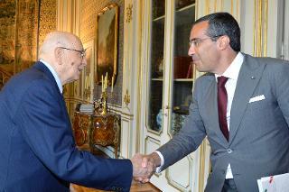 Il Presidente Giorgio Napolitano accoglie Roberto Alesse, Presidente della Commissione di Garanzia dell'attuazione della legge sullo sciopero nei servizi essenziali al Quirinale
