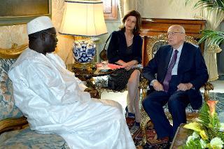 Il Presidente Giorgio Napolitano con Mamady Conde', nuovo Ambasciatore della Repubblica di Guinea, in occasione della presentazione delle Lettere Credenziali