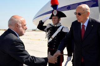 Il Presidente Giorgio Napolitano al suo arrivo a Venezia accolto dal Prefetto Domenico Cuttaia