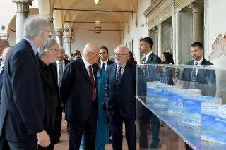 Il Presidente Giorgio Napolitano visita la mostra &quot;I libri d'Acqua&quot; nel Chiostro del Monastero di San Nicolò
