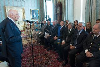 Il Presidente Giorgio Napolitano in occasione dell'incontro con una rappresentanza del Comune di Barletta, nel 70° anniversario della ribellione all'occupazione nazista della Città