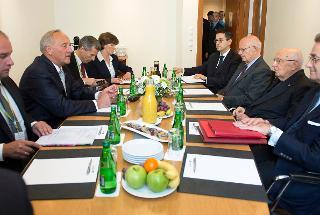 Il Presidente Giorgio Napolitano nel corso dell'incontro con il Presidente della Repubblica di Lettonia Andris Berzins