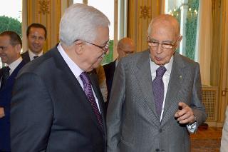 I due Presidenti Giorgio Napolitano e Mahmud Abbas, al termine dell'incontro al Quirinale