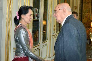 Il Presidente Giorgio Napolitano con Aung San Suu Kyi, Premio Nobel per la Pace