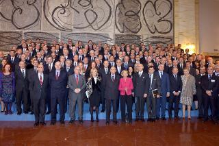 Il Presidente Giorgio Napolitano con gli Ambasciatori d'Italia nel mondo in occasione della X Conferenza