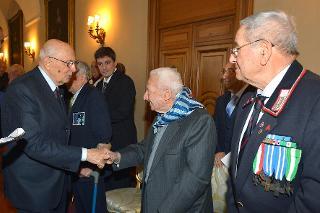 Il Presidente Giorgio Napolitano nel corso della consegna delle medaglie d'onore agli insigniti ex internati e deportati, in occasione della celebrazione del &quot;Giorno della Memoria&quot;