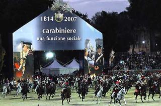 Una immagine del Carosello equestre, al termine della cerimonia celebrativa del 193° anniversario di fondazione dell'Arma dei Carabinieri, alla presenza del Capo dello Stato