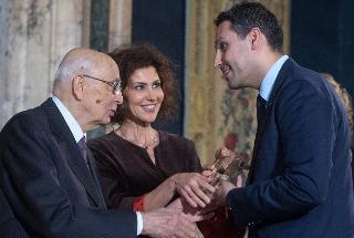 Il Presidente Giorgio Napolitano consegna il &quot;Premio Leonardo International 2013&quot; Khaldoon Khalifa Al Mubarak, CEO & Managing Director Mubadala Development Company