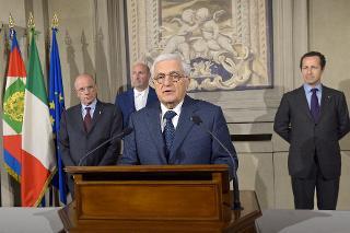 Il Segretario generale della Presidenza della Repubblica Dott. Donato Marra annuncia lo scioglimento della riserva da parte del Presidente del Consiglio incaricato Matteo Renzi