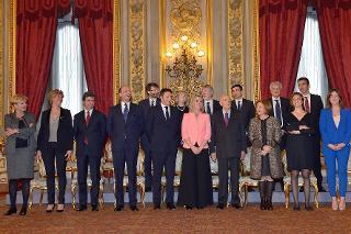 Il Presidente Giorgio Napolitano con i Ministri del Governo Renzi