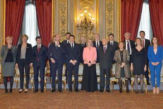 Il Presidente Giorgio Napolitano con i Ministri del Governo Renzi