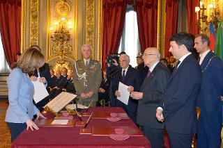 Il Presidente Giorgio Napolitano con Beatrice Lorenzin, Ministro della Salute in occasione del Giuramento del Governo Renzi