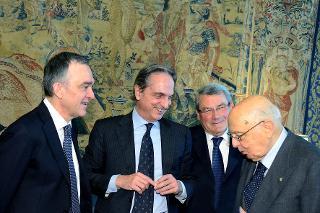 Il Presidente Giorgio Napolitano con il Presidente della Regione Toscana Enrico Rossi, il Sindaco di Prato Roberto Cenni e il Presidente della Provincia di Prato Lamberto Gestri