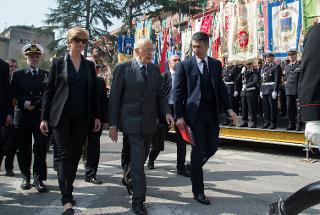 Il Presidente Giorgio Napolitano con il Ministro della Difesa, Roberta Pinotti, in occasione della commemorazione del 70° anniversario della distruzione della Città di Cassino