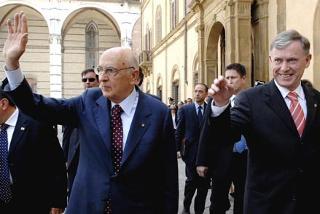 Il Presidente Giorgio Napolitano con Horst Koehler, Presidente della Repubblica Federale di Germania durante la breve passeggiata in città