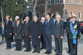 Il Presidente Giorgio Napolitano durante l'esecuzione dell'Inno Nazionale in occasione del 153° anniversario della proclamazione dell'Unità nazionale