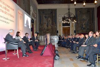 Il Presidente Giorgio Napolitano nel corso della presentazione del Rapporto 2014 dell'Associazione italiadecide &quot;Il Grand Tour del XXI secolo. L'Italia e i suoi Territori&quot;