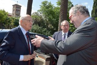 Il Presidente Giorgio Napolitano accolto dal Gran Maestro del Sovrano Militare Ordine di Malta frà Matthew Festing in occasione della visita alla Villa Magistrale dell'Aventino
