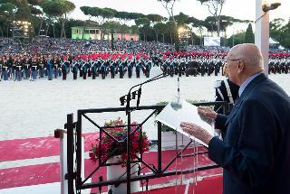 Il Presidente Giorgio Napolitano rivolge il suo indirizzo di saluto in occasione della celebrazione del 200° anniversario di fondazione dell'Arma dei Carabinieri