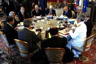 Un momento dei lavori del Consiglio supremo di difesa presieduto dal Presidente della Repubblica Giorgio Napolitano