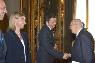 Il Presidente Giorgio Napolitano con il Presidente del Consiglio dei ministri Matteo Renzi, i Ministri Mogherini e Alfano, in occasione dell'incontro in vista del prossimo Consiglio Europeo