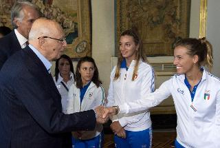 Il Presidente Giorgio Napolitano saluta la campionessa Tania Cagnotto
