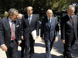 Il Presidente Giorgio Napolitano con Andrea Mondello, il Ministro Bersani e il Sindaco Veltroni all'Auditorium per la 125^ Assemblea di Unioncamere.