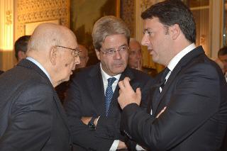 Il Presidente Giorgio Napolitano con Paolo Gentiloni, Ministro degli Affari Esteri e della Cooperazione Internazionale e il Presidente del Consiglio dei ministri Matteo Renzi