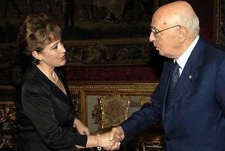 Il Presidente Giorgio Napolitano con Geoconda Galan Castelo, nuovo Ambasciatore della Repubblica dell'Equador, in occasione della presentazione delle Lettere Credenziali.