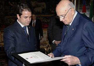 Il Presidente Giorgio Napolitano con Rafael Alejandro Lacava Evangelista, nuovo Ambasciatore della Repubblica Bolivariana del Venezuela, in occasione della presentazioni delle Lettere Credenzziali.