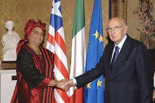 Il Presidente Giorgio Napolitano accoglie la Signora Ellen Johnson Sirleaf, Presidente della Repubblica di Liberia, in occasione dell'incontro al Quirinale