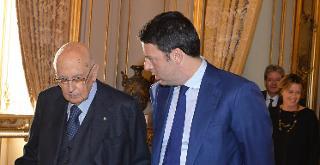 Il Presidente Giorgio Napolitano con il Presidente del Consiglio dei ministri Matteo Renzi in occasione dell'incontro al Quirinale con alcuni membri del Governo in vista del prossimo Consiglio Europeo