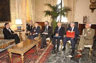 Il Presidente Giorgio Napolitano con l'Ambasciatore Michael Steiner, nuovo Ambasciatore della Repubblica Federale di Germania, in occasione della presentazione delle Lettere Credenziali durante i colloqui