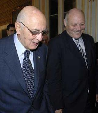 Il Presidente Giorgio Napolitano con Luis Durnwalder, nel corso dell'incontro al Quirinale