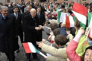 Il Presidente Giorgio Napolitano con il Ministro dell'Istruzione Giuseppe Fioroni ed il Presidente della Regione Piero Marrazzo, al suo arrivo in Prefettura