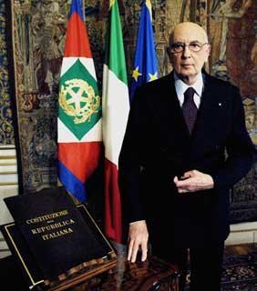 Il Presidente Giorgio Napolitano al termine della diretta televisiva a reti unificate del messaggio di fine anno.