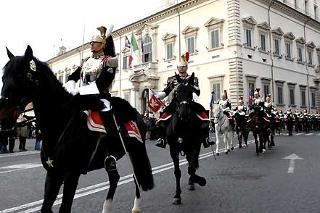 Un Reparto del Reggimento Corazzieri sfila su Piazza del Quirinale in occasione della rassegna per la Festa del Tricolore