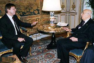 Il Presidente Giorgio Napolitano con Guy Verhofstadt, Primo Ministro del Regno del Belgio durante i colloqui al Quirinale