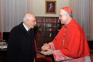 Il Presidente Giorgio Napolitano con il Cardinale Tarcisio Bertone, Segretario di Stato Vaticano, in occasione del 40° anniversario di Sant'Egidio.