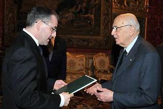Il Presidente Giorgio Napolitano con l'Ambasciatore Miklos Merenyi, nuovo Ambasciatore della Repubblica di Ungheria, in occasione della presentazione delle Lettere Credenziali