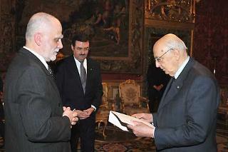Il Presidente Giorgio Napolitano con l'Ambasciatore Jerzy Chmielewski, nuovo Ambasciatore della Repubblica di Polonia, in occasione della presentazione delle Lettere Credenziali