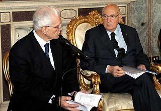 Il Presidente Giorgio Napolitano con Vittorio Prodi, Presidente della Fondazione Scuola di Pace di Montesole.