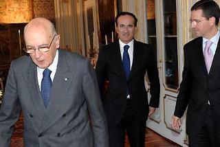 Il Presidente Giorgio Napolitano con il Prof. Andrea Tomat, e il Prof. Daniele Marini, rispettivamente Presidente e Direttore Scientifico della Fondazione Nord Est.