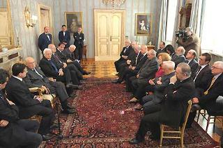 Il Presidente Giorgio Napolitano con i componenti la delegazione della FNSI guidata dal Segretario Franco Siddi e dal Presidente Roberto Natale in occasione del centenario di costituzione della Federazione