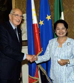 Il Presidente Giorgio Napolitano con Gloria Arroyo, Presidente della Repubblica delle Filippine