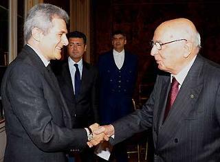 Il Presidente Giorgio Napolitano accoglie Alain Elkann, Presidente della Fondazione Città Italia, in occasione dell'incontro con una delegazione del sodalizio.