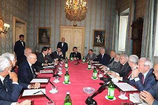 Il Presidente Giorgio Napolitano con le Associazioni meridionaliste durante l'incontro al Quirinale