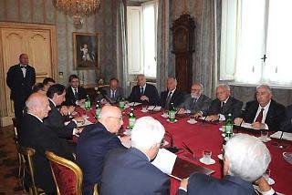 Il Presidente Giorgio Napolitano con le Associazioni meridionaliste durante l'incontro al Quirinale