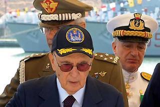Il Presidente Giorgio Napolitano al termine della rassegna dello schieramento delle rappresentative della Marina Militare