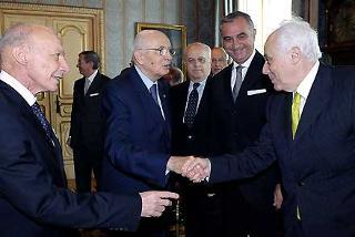 Il Presidente Giorgio Napolitano con Guido Alpa, Presidente del Consiglio Nazionale Forense, ed una delegazione del Consiglio